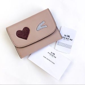 Coach CARD POUCH WITH GLITTER HEART
